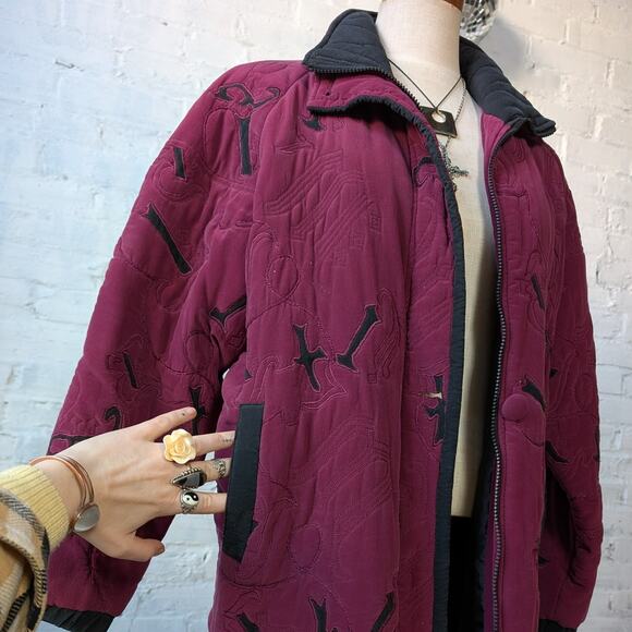 Vintage Purple Silk Jacket Embroidered Quilted Utility Boho Blanket Coat Small - Picture 6 of 9